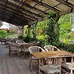 Hotel Chalet Sur Lesse