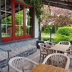 Hotel Chalet Sur Lesse 3*