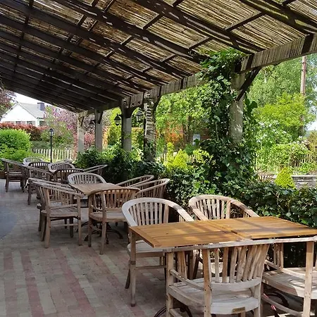 Hotel Chalet Sur Lesse