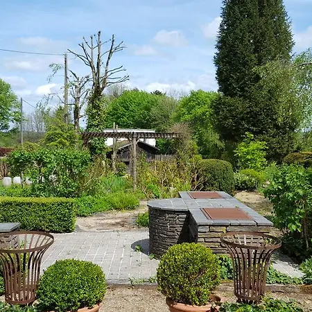 Hotel Chalet Sur Lesse Maissin