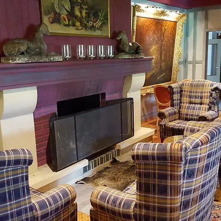Hotel Chalet Sur Lesse 3*