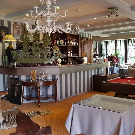Hotel Chalet Sur Lesse 3*