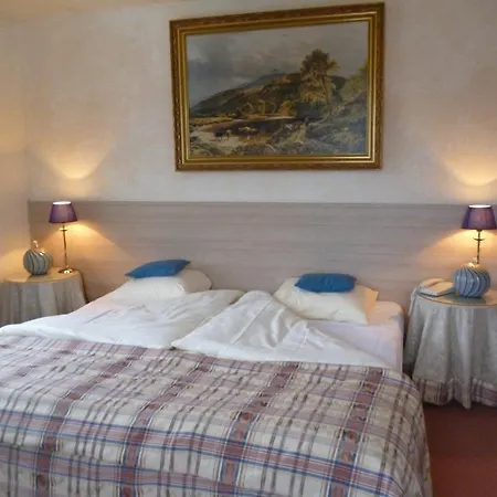 Chalet Sur Lesse Maissin